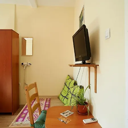 Hipster Guest Guest house